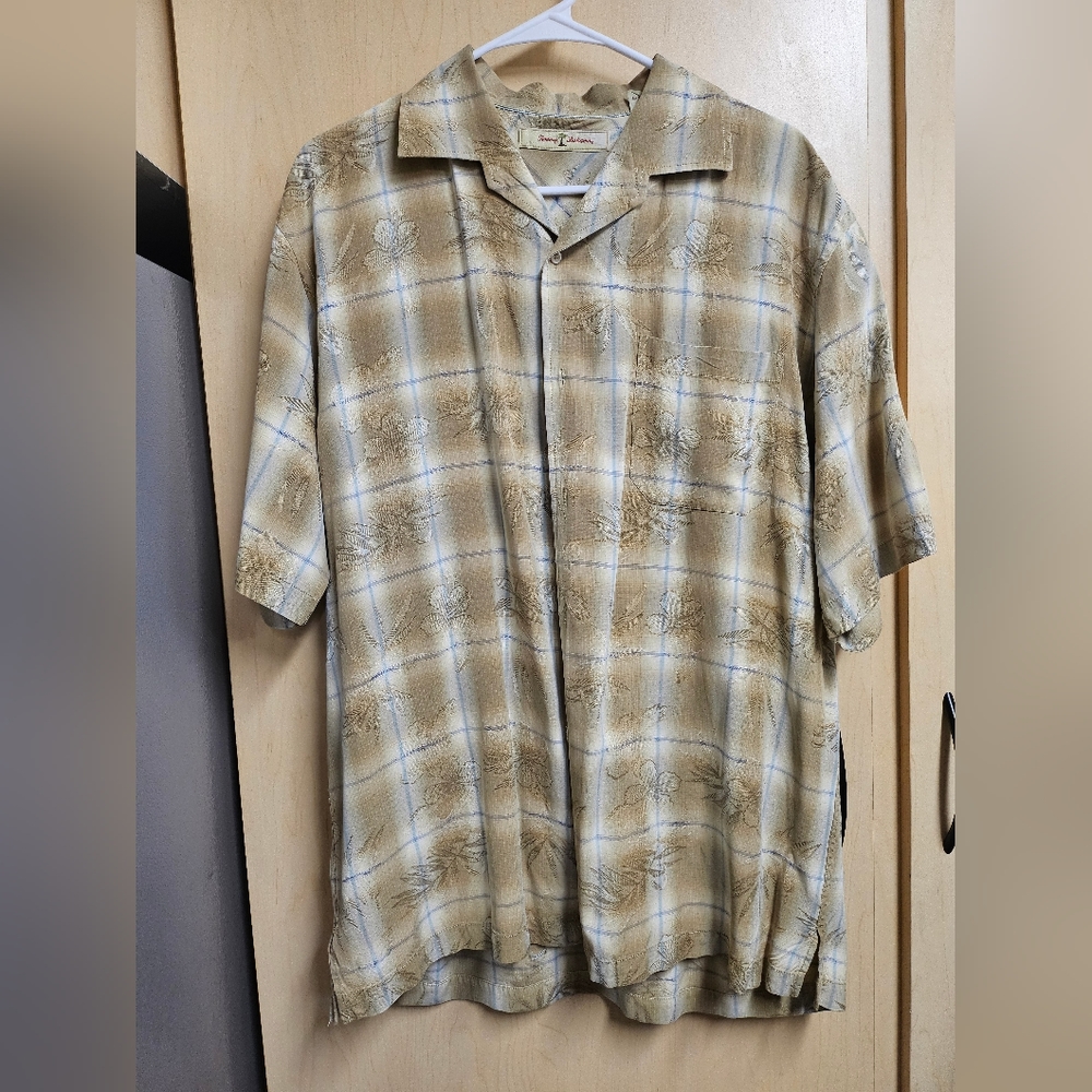Tommy Bahama Mens Button Down 75% Silk Size Large